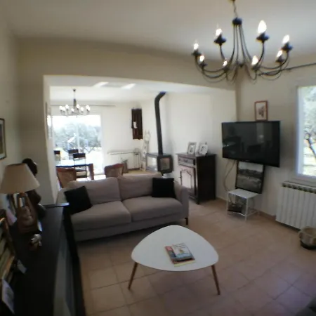 Les Oliviers Villa Aups